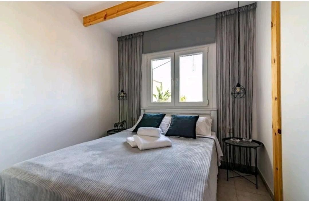 The House 3 *